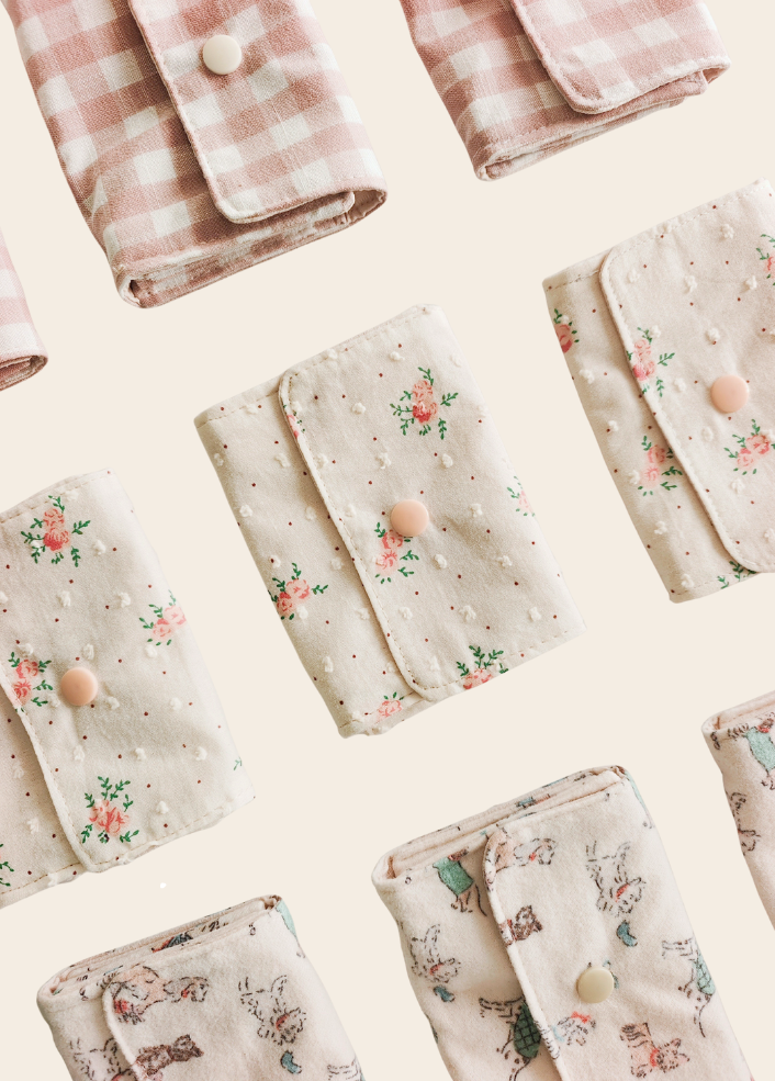 BILLETERA VICHY ROSADA