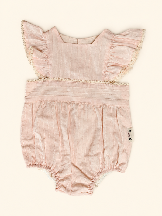 Mameluco Rubí Rosado Líneas