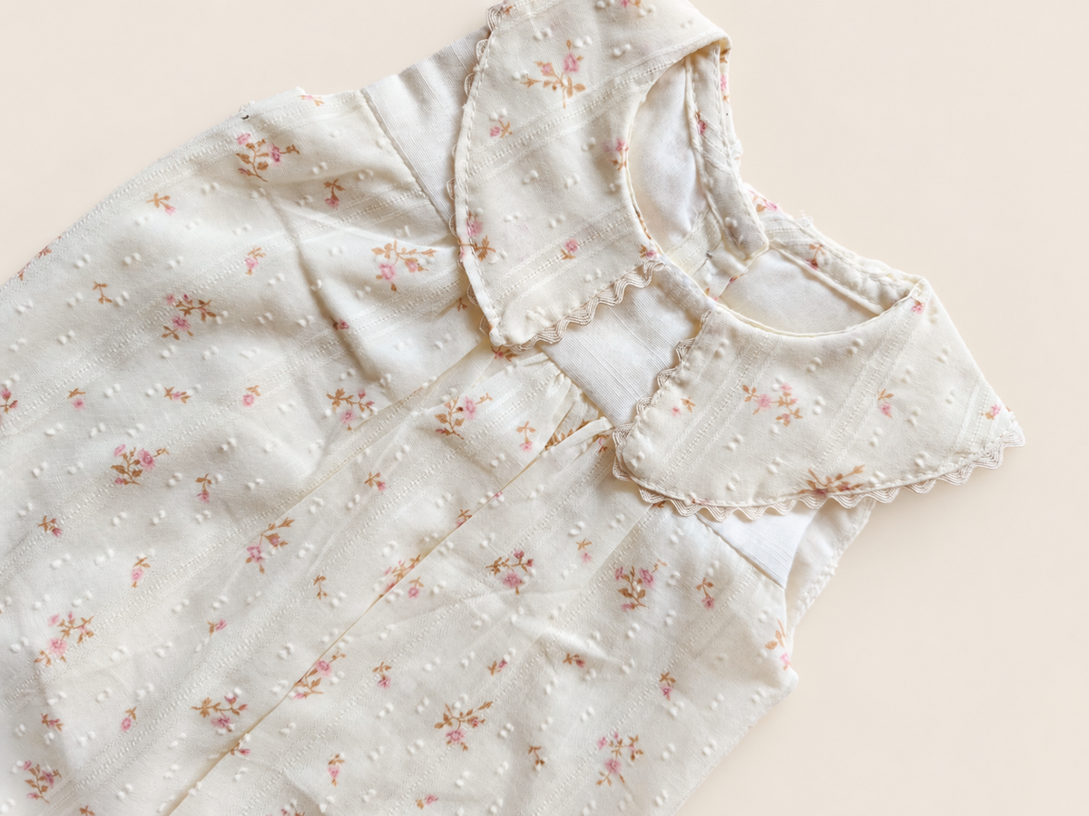 Mameluco Aguamarina Flores Beige