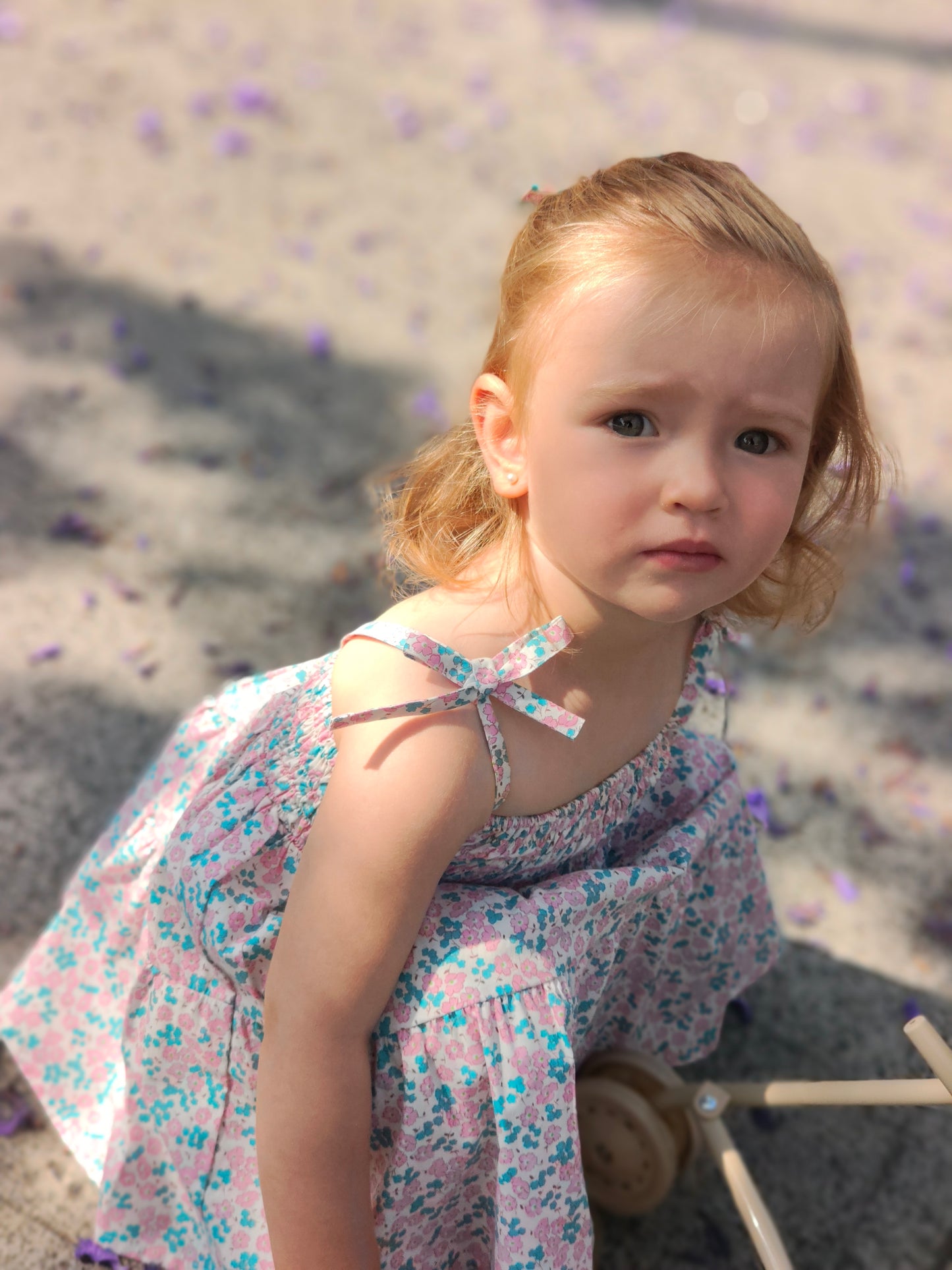 Vestido Tiritas  Flores Rosadas